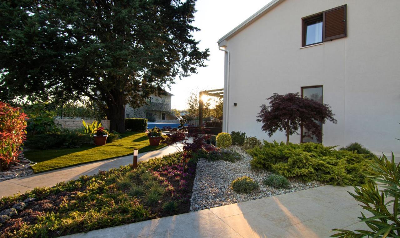 Caprice - Krk Vila Milohnici