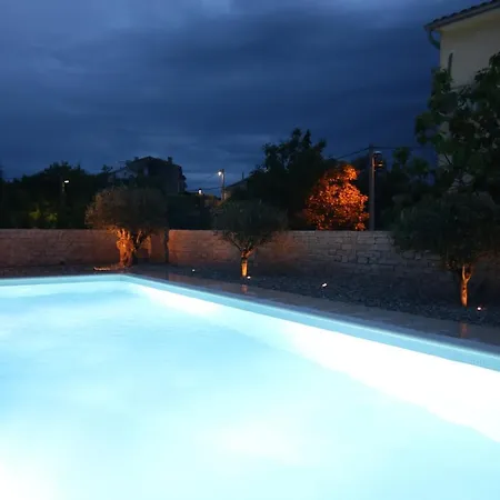 Villa Caprice - Krk Milohnici Exterior foto