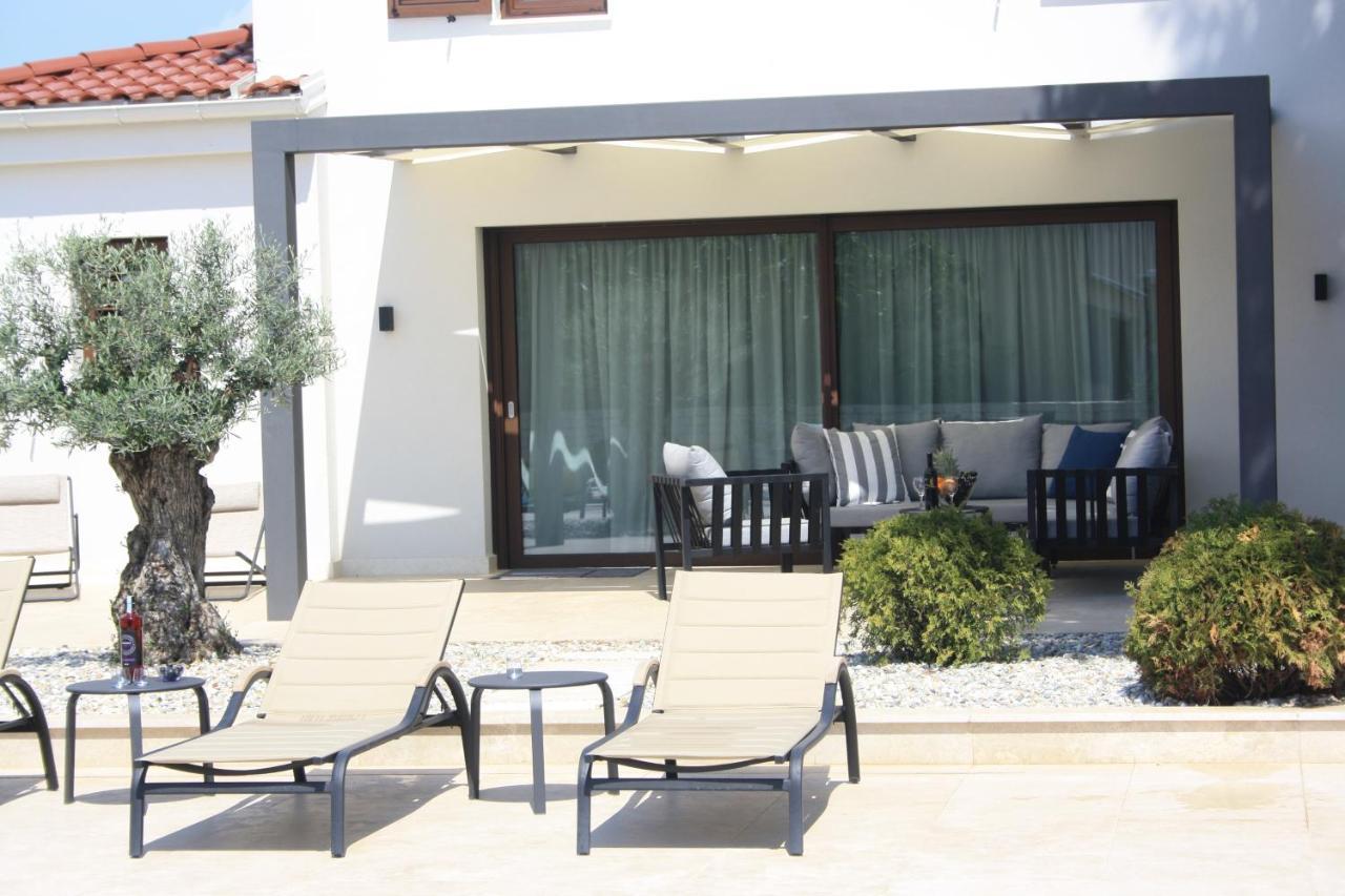 Caprice - Krk * Milohnici
